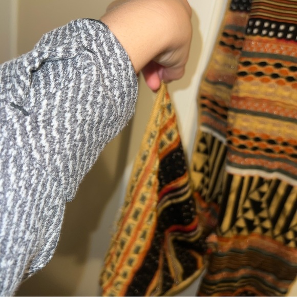 Missoni Patterned Beautiful Scarf - Picture 12 of 16